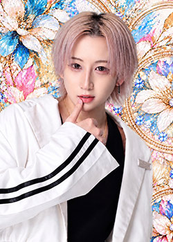 明智紫乃